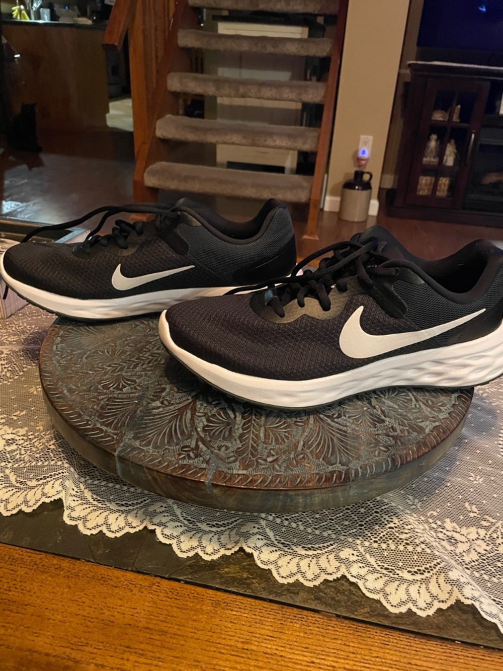 Nike Black and Women’s Athletic Running Sneakers - Picture 2 of 7